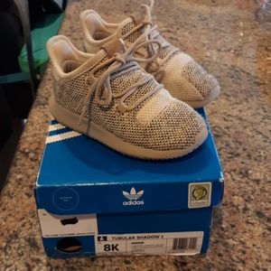 Adidas tubular shadow I , toddler size 8